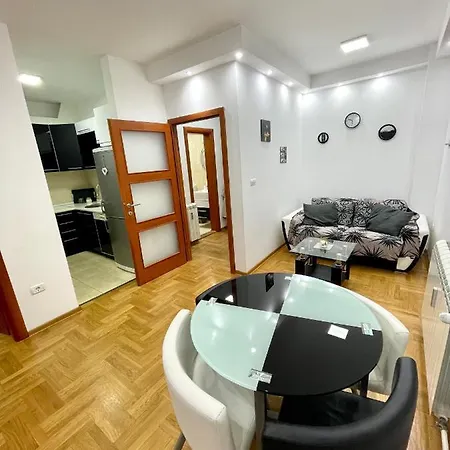 Lila Vracar Apartment *