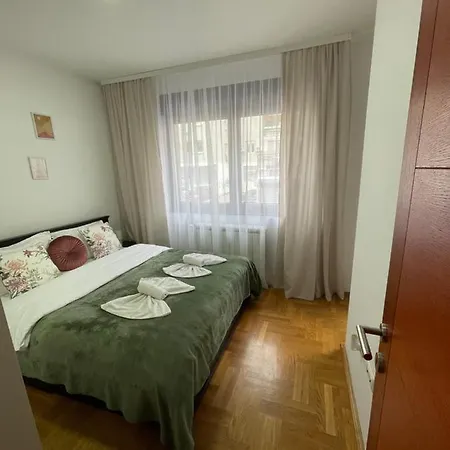 Διαμέρισμα Lila Vracar